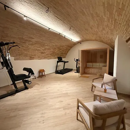 Апартаменты Dimora Santa Chiara *